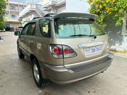 02 ប៉ុង1 លក់