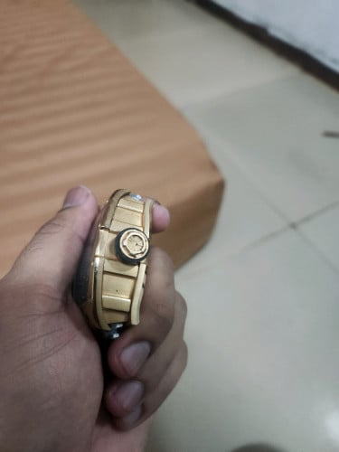 0763109698