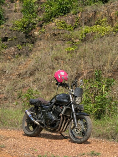 2004 cb400 តម្លៃ2600$ ចចារ