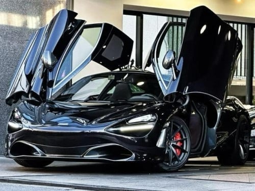 2017 McLaren 720S Launch Edition Carbon Package