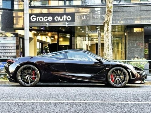 2017 McLaren 720S Launch Edition Carbon Package