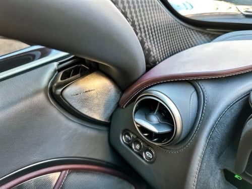2017 McLaren 720S Launch Edition Carbon Package