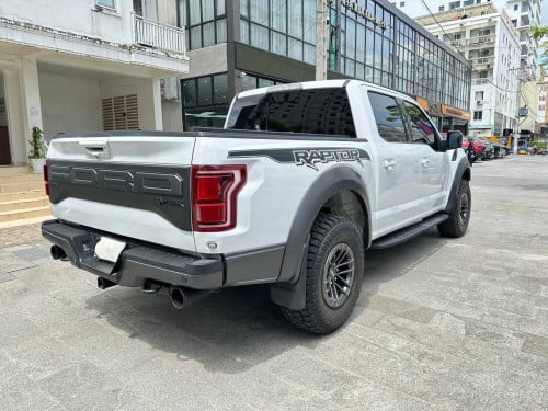 2020年福特猛禽F150