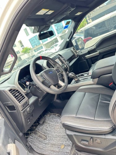2020年福特猛禽F150