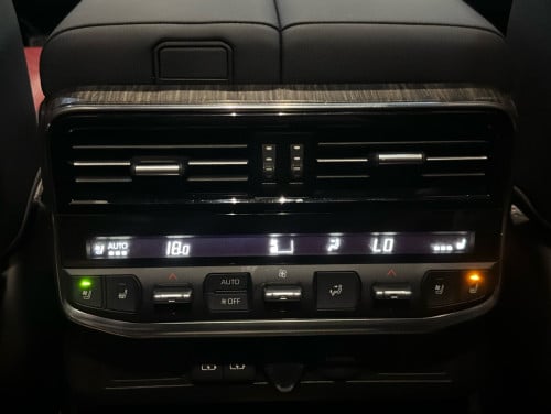 2022 LAND CRUISER VX.R TWIN TURBO អារ៉ាប់