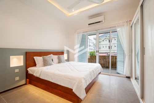 3 Bedroom Apt/ Flat For Rent in Daun Penh