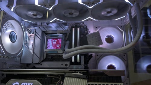 AMD Ryzen 9-7950x3D  Ram AsGard 32GB x2 ( 64G 6000MHz ) MSI Gaming-X RTX4070Ti 12GB