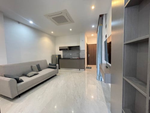 Apartment for rent near night market