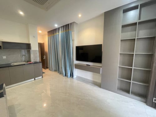 Apartment for rent near night market