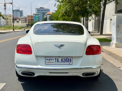 BENTLEY CONTINENTAL 2013