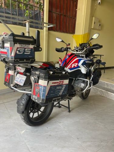 BMW Gs1200R full tax