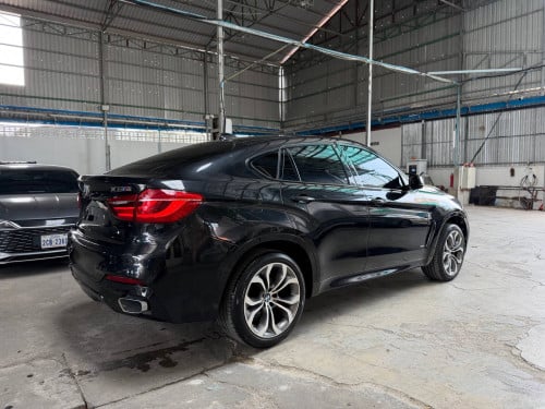 BMW X6 M-package