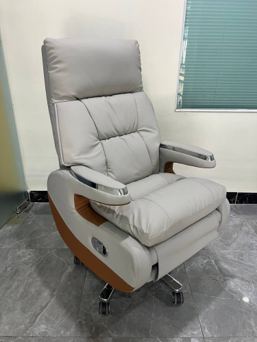 Boss Premium Chair