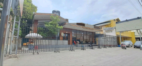 Business Warehouse for Rent – Prime Location, Suitable for Living or Business