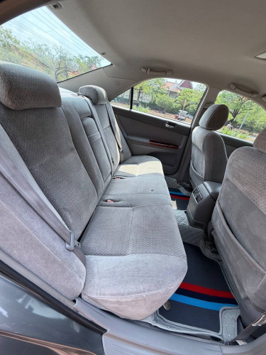 Camry XLE 02