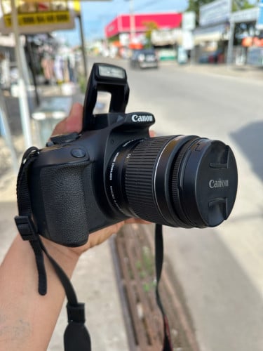 Canon 1500D lens 18-55mm មួយទឹកស្អាត