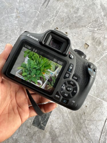 Canon 1500D lens 18-55mm មួយទឹកស្អាត