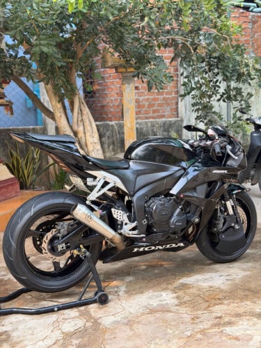 CBR600RR year 2007