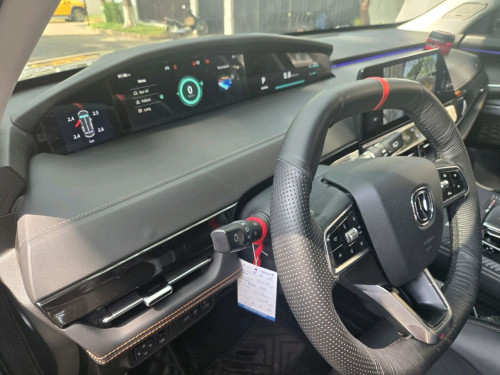 Changan UNI-K 2023 ម្ចាស់ដើមទិញខ្លាញ់គោ ធានាឡានស្អាតជូន តម្លៃ 35000$ ចរចាបងប្អូន