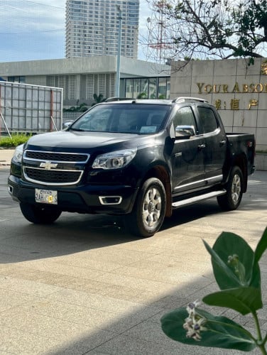 Chevrolet Colorado 2014 ឡានស្អាត តំលៃ21800$ចចារ