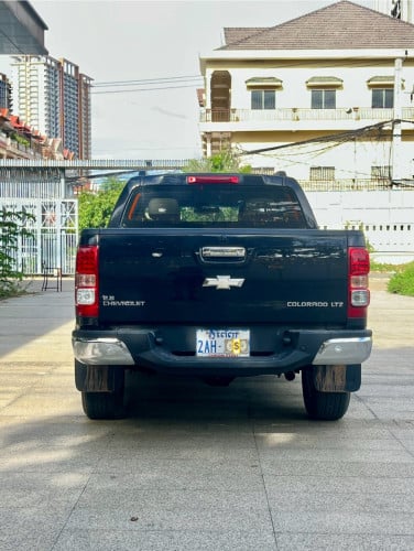 Chevrolet Colorado 2014 ឡានស្អាត តំលៃ21800$ចចារ