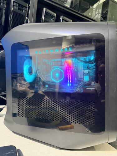 Dell Alienware Aurora R15