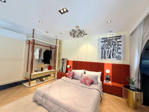 Duplex penthouse only $8x,xxx