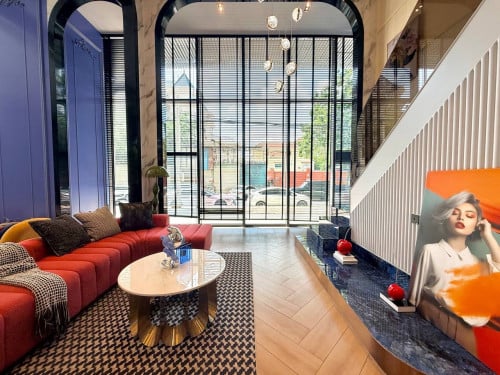 Duplex penthouse only $8x,xxx