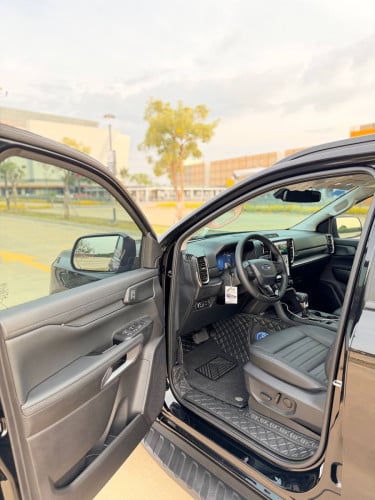 Ford Everest Sport 2026 ជិះបាន 4000Km ប្តូរចង្រ្កៀង និង ប៉ាណា អ៊ុតស្កុត 1 ជុំហេីយ