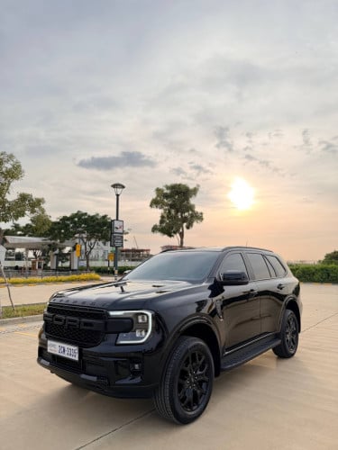 Ford Everest Sport 2026 ជិះបាន 4000Km ប្តូរចង្រ្កៀង និង ប៉ាណា អ៊ុតស្កុត 1 ជុំហេីយ