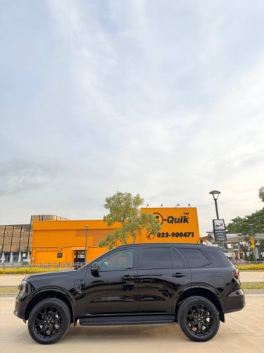 Ford Everest Sport 2026 ជិះបាន 4000Km ប្តូរចង្រ្កៀង និង ប៉ាណា អ៊ុតស្កុត 1 ជុំហេីយ