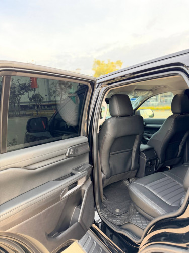 Ford Everest Sport 2026 ជិះបាន 4000Km ប្តូរចង្រ្កៀង និង ប៉ាណា អ៊ុតស្កុត 1 ជុំហេីយ