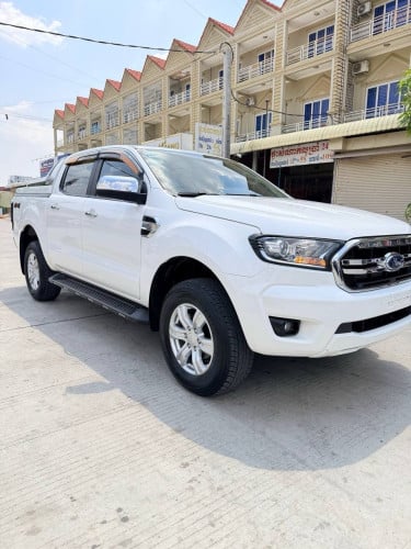 FORD XLT 2021 2.2 ប៉ុងពីរ​ ម្ចាស់ដេីម​ទីមួយ​ ទឹកថ្នាំសុីនមួយជុំ​ ប្រេីបាន3មុឺនគីឡូជាង