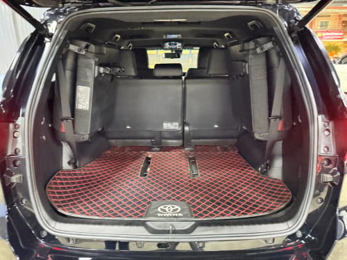 Fortuner Legender 2022 ខ្មៅ 2មុឺនKmជាង