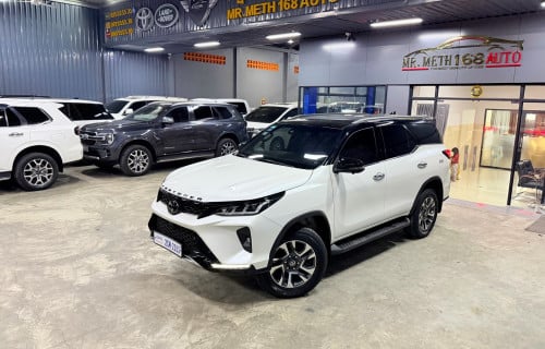 Fortuner Legender 2022 សកាម៉ៃ 3មុឺនKm