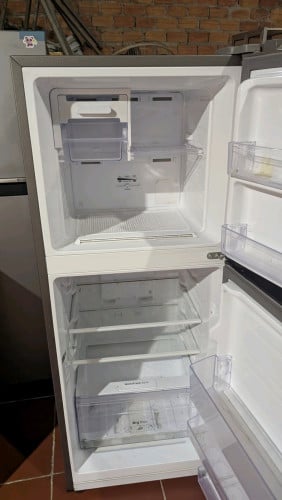 Fridge for sell-good price 170