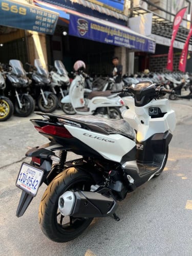 Honda click 2022 160cc ទិញដាច់2580$ ឆាតជាមួយហាងផ្ទាល់ 💌👉 https://t.me/senghengmotor090