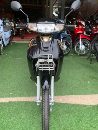 honda dream 022​ ម្ចាស់​ដើម​ ម៉ូតូ​ថ្មី​គ្មាន​កន្លែង​ទាស់​ ផ្លាក់​លេខ​កម្មង់​168​​[1950$]
