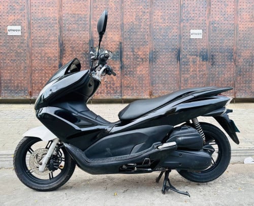 HONDA PCX 890$ , 125cc , 2014 , Japan have lD card