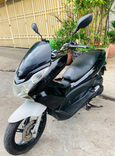 Honda Pcx (890$,from Japan) 125cc