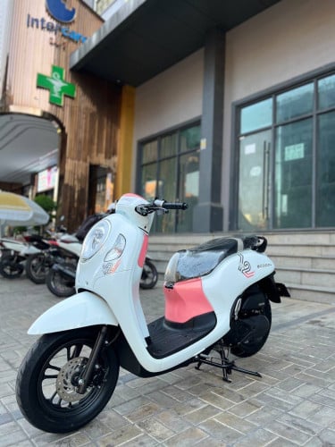 Honda Scoopy 2022. 1980$ឆាតជាមួយហាងផ្ទាល់ 💌👉 https://t.me/senghengmotor090