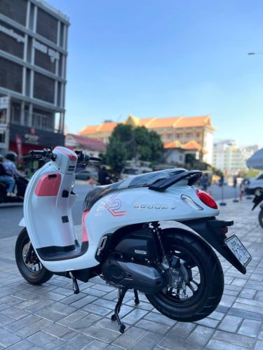 Honda Scoopy 2022. 1980$ឆាតជាមួយហាងផ្ទាល់ 💌👉 https://t.me/senghengmotor090