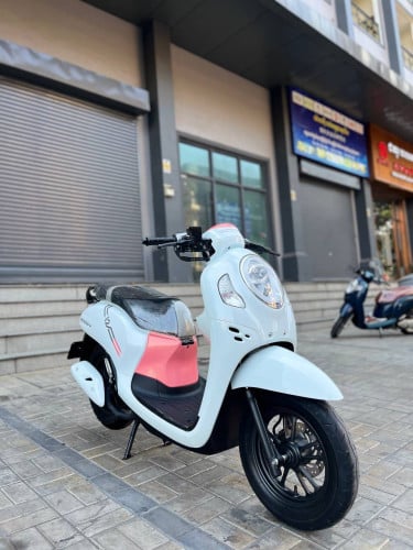 Honda Scoopy 2022. 1980$ឆាតជាមួយហាងផ្ទាល់ 💌👉 https://t.me/senghengmotor090