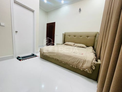 House for rent 4 bedroom near Foody mart O2