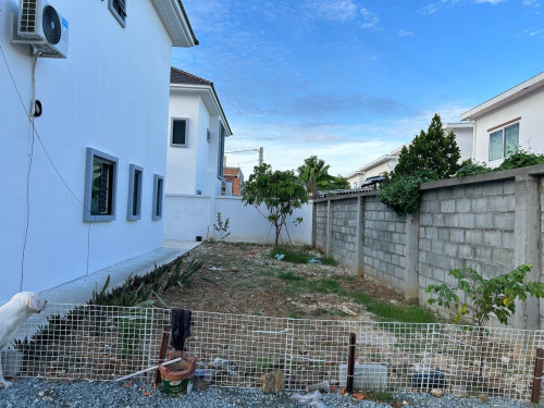 House For Seles