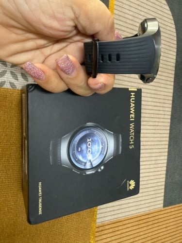 Huawel Watch 5 98.99% 239$