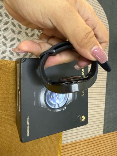 Huawel Watch 5 98.99% 239$