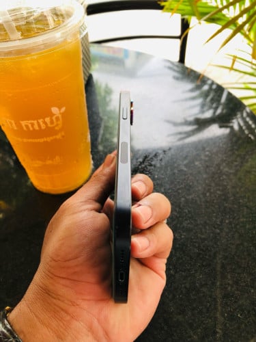 iPhone 12 64G LL/A