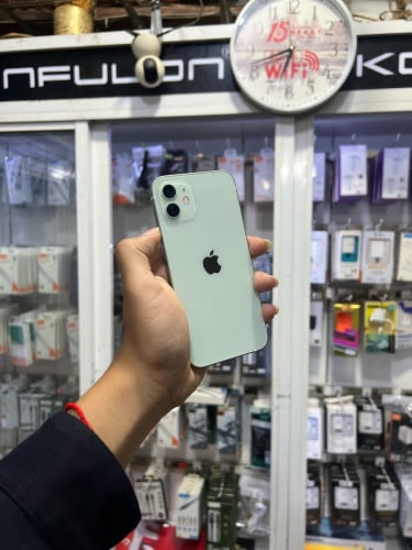 iPhone 12 🍏 ពណ៌ទឹកសណ្តែក 64GB  LLA  Battery 89% 🔋 តួស្អាត 99% សំណុំហ្សីន