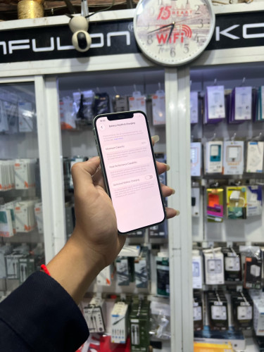 iPhone 12 🍏 ពណ៌ទឹកសណ្តែក 64GB  LLA  Battery 89% 🔋 តួស្អាត 99% សំណុំហ្សីន